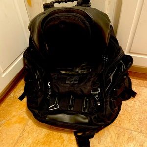 Oakley SI kitchen Sink backpack!
